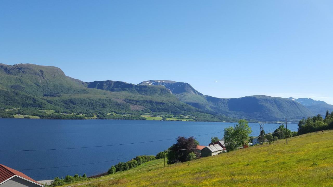Kvernesfjorden Apartments Steinsgrenda Esterno foto